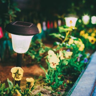 Kerti szolár lámpák
